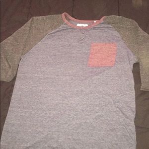 On the byas 3/4 sleeve shirt